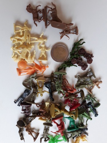Lot petits soldats - lot,