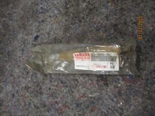 arbre , axe de kick neuf et d'origine pour YAMAHA 80 PW référence 3E5-15660-00