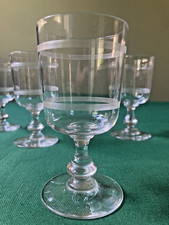 Lot de 4 verres Baccarat gravés cylindriques filet