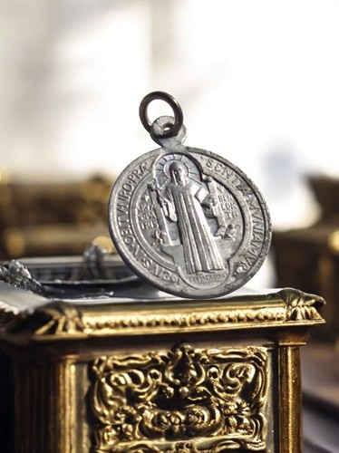 Médaille religieuse saint - médaille,