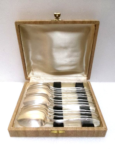 Coffret petites - de, 12