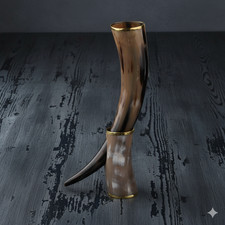 Corne à boire viking avec