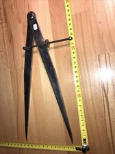 (n°246.  OLD TOOL compass , OUTIL ANCIEN, COMPAS DE MÉTIER / VIEUX OUTILS