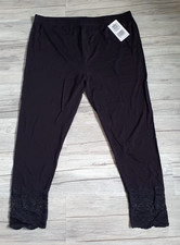 Legging noir bas des jambes en dentelle T: 4 pour un 44