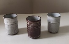 Lot de 3 petits verres liqueur en grès Roger Collet Vallauris