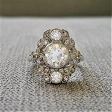 Bague de fiançailles vintage