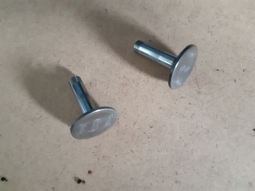 Poussoirs soupapes de - soupapes,