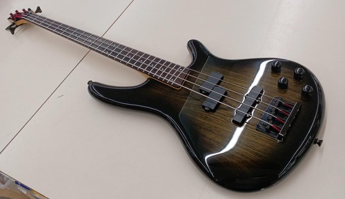 Ibanez electric bass sr600 - electric,