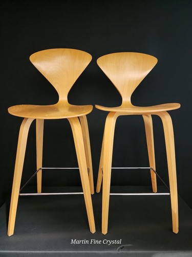 Set two cherner - of,