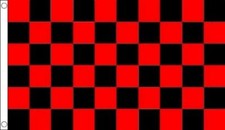 DRAPEAU DAMIER ROUGE ET BLANC