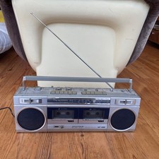 Boombox ghettoblaster sharp - ghettoblaster,
