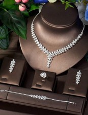 Parure Femme Collier Boucles