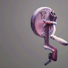 Ancienne trancheuse à