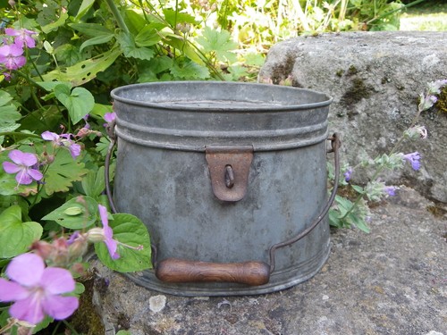 Petite goujonnière ancienne - goujonniÈre,