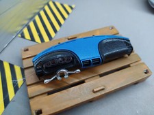 1/18  Tableau de bord bleu
