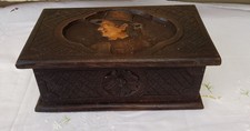 Boîte En Bois Sculpté Ancien Représentant Un Breton/ Boîte À Bijoux