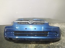 enjoliveur pare-choc avant