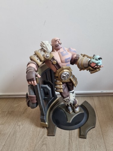 Figurine statue braum unlocked - statue,