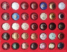 lot de 35 capsules  MOET