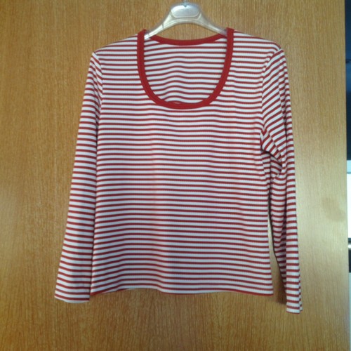 Haut raye rouge blanc - rouge,