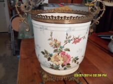 Cache pot ancien pietement bronze