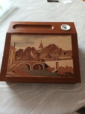 ancien ecritoire avec dessus