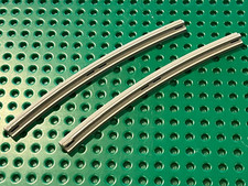 2 x rail courbe LEGO TRAIN
