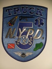 Ecusson police rare NYPD Emergency Service Squad 5    Obsolète  NM