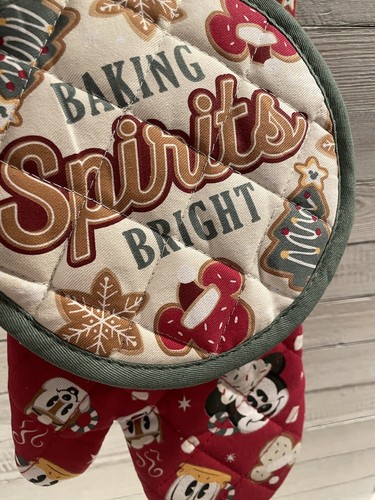 Disney christmas mickey baking - disney,