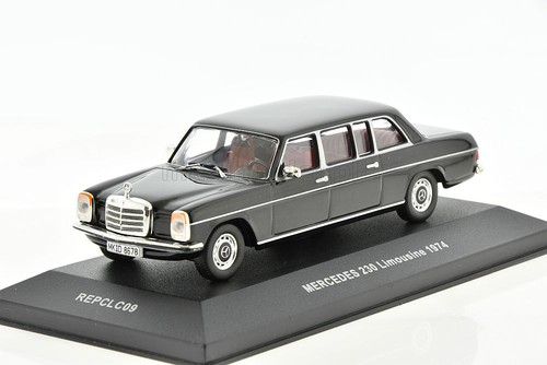 Mercedes 230 limousine black - 230,