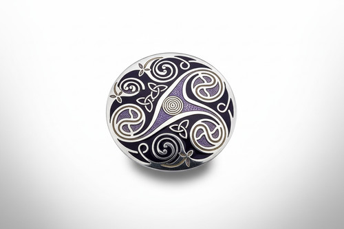 Broche triskèle celtique