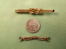 PAIR OF VTG YELLOW & ROSE GOLD