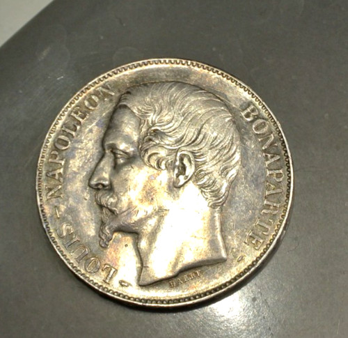 Seule francs nom louis - francs,