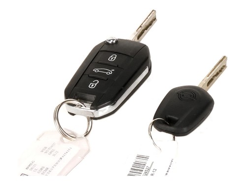 Clé fob 1671768780 - fob,