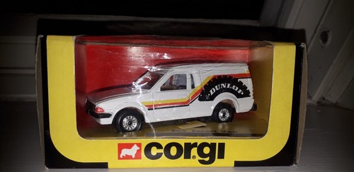 Corgi ford escort van dunlop - corgi,