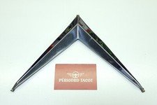 Chevron  Insigne  Calandre