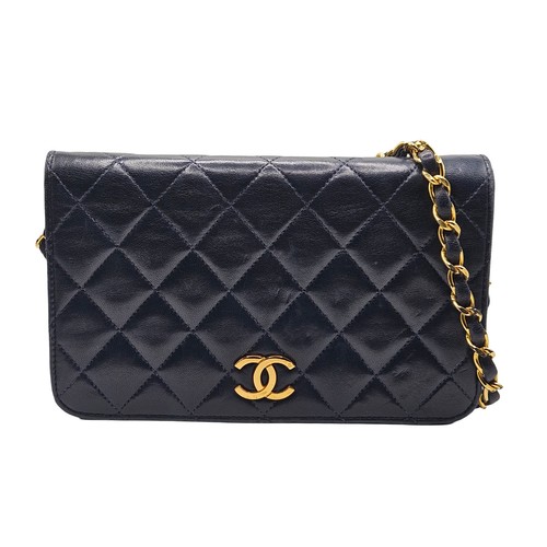 Chanel mini matelasse - chanel,