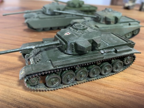 Lot 4 tanks - 1/72,