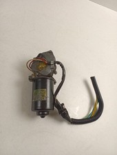 MOTEUR  ESSUIE GLACE AVANT