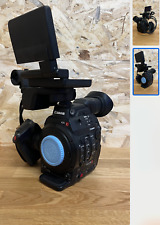 Caméra C300 MKII 2x Cables Audio et Video  1x Poignée Latérale  1x LCD