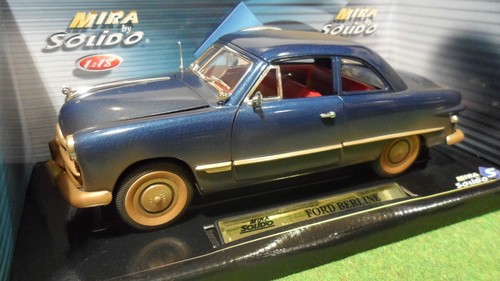 Ford berline bleu salie - bleu, au
