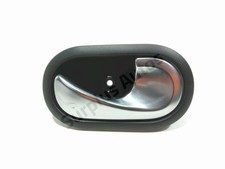 POIGNEE INTERIEURE PORTE AVANT