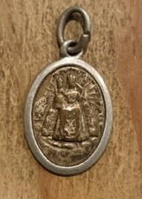 Médaille Religieuse Ancienne