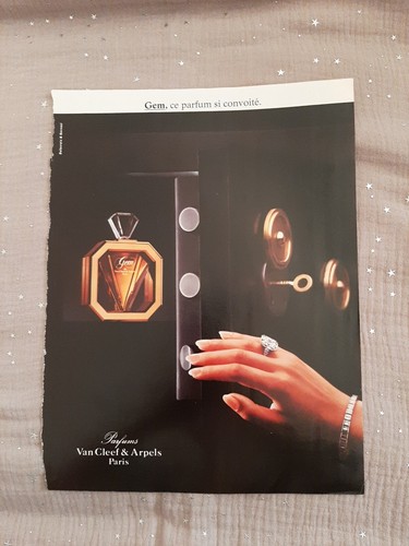 Publicité papier parfum - publicité,