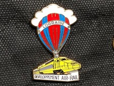 a PINS PIN ENAMEL LA POSTE PTT