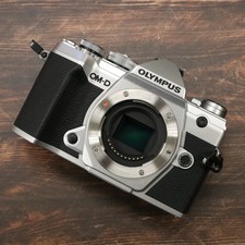 Olympus OM-D E-M5 Mark III