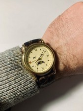 Montre quartz phase de lune calendrier Fond Champagne