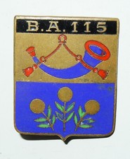 INSIGNE BASE AERIENNE 115 -