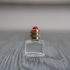 3 cm de haut, Petite bouteille en verre, miniature vide en verre transparente