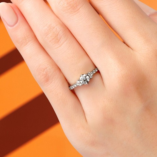 Bague diamant taille ronde